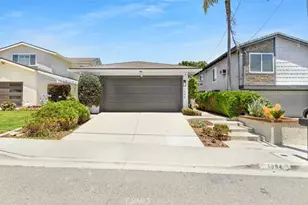 1094 Sea Bluff, Costa Mesa, CA 92627 - Photo 35