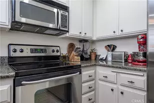 1140 E Ocean Blvd, Long Beach, CA 90802 - Photo 11