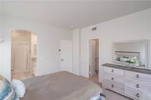 7 Medici Aisle, Irvine, CA 92606 - Photo 19