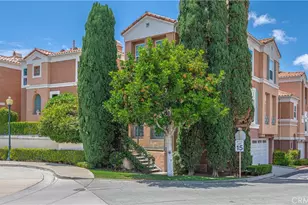 7 Medici Aisle, Irvine, CA 92606 - Photo 5