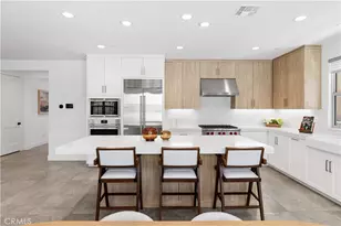149 Somera, Irvine, CA 92602 - Photo 7