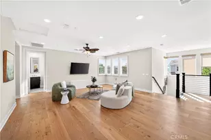 66 Bolide, Irvine, CA 92618 - Photo 35