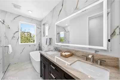 66 Bolide, Irvine, CA 92618 - Photo 43