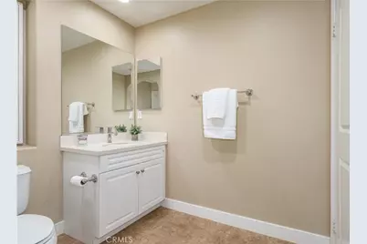 672 E Valencia #108, Anaheim, CA 92805 - Photo 31