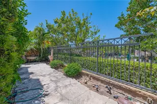 37 Olivewood, Irvine, CA 92618 - Photo 35