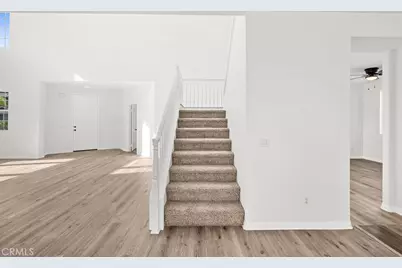 31501 Stoney Creek Drive, Lake Elsinore, CA 92532 - Photo 29