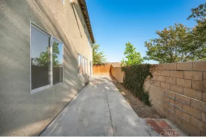 31501 Stoney Creek Drive, Lake Elsinore, CA 92532 - Photo 59