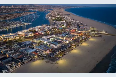 2212 W Oceanfront, Newport Beach, CA 92663 - Photo 5