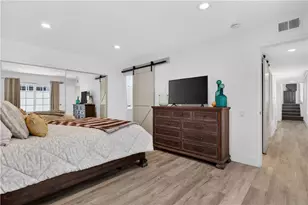 2212 W Oceanfront, Newport Beach, CA 92663 - Photo 19
