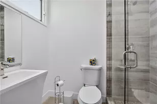 2212 W Oceanfront, Newport Beach, CA 92663 - Photo 23