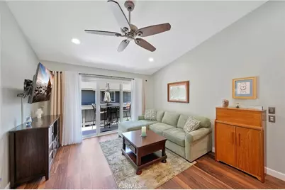 18292 Parkview, Huntington Beach, CA 92648 - Photo 9