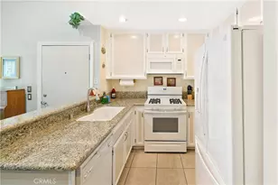18292 Parkview, Huntington Beach, CA 92648 - Photo 13