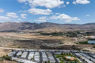 42821 Seal Rock Ct, Hemet, CA 92544 - Photo 29