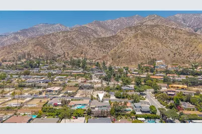 3860 Valley Lights Drive, Pasadena, CA 91107 - Photo 51
