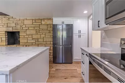 3860 Valley Lights Drive, Pasadena, CA 91107 - Photo 9