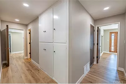 3860 Valley Lights Drive, Pasadena, CA 91107 - Photo 27