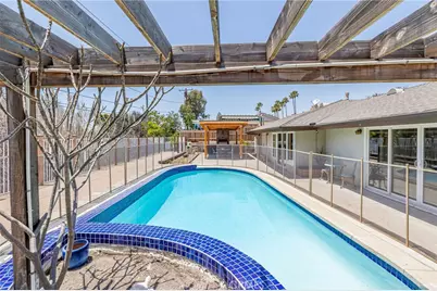 3860 Valley Lights Drive, Pasadena, CA 91107 - Photo 39