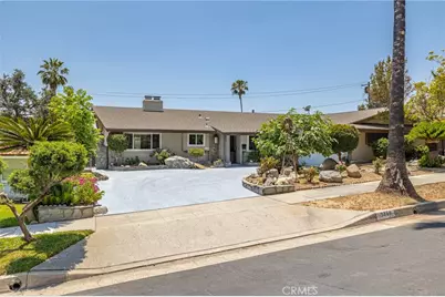 3860 Valley Lights Drive, Pasadena, CA 91107 - Photo 3