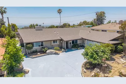 3860 Valley Lights Drive, Pasadena, CA 91107 - Photo 11