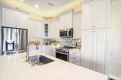 15 Pacifica, Aliso Viejo, CA 92656 - Photo 3