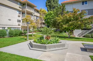 2400 Via Mariposa, Laguna Woods, CA 92637 - Photo 13