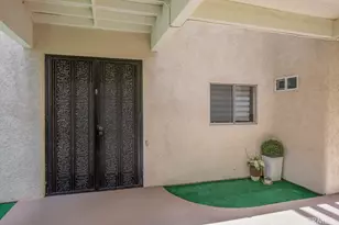 2400 Via Mariposa, Laguna Woods, CA 92637 - Photo 5