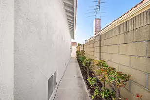8431 Aspenwood, Westminster, CA 92683 - Photo 43