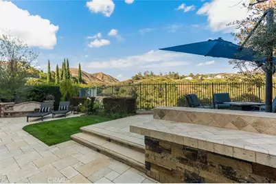 8 Flores, Lake Forest, CA 92610 - Photo 19
