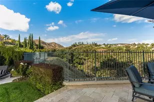 8 Flores, Lake Forest, CA 92610 - Photo 25