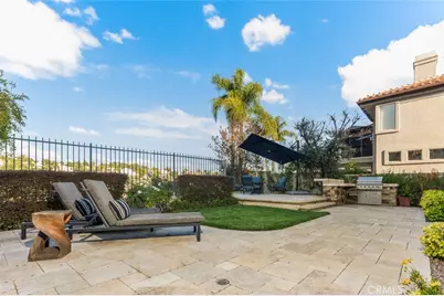 8 Flores, Lake Forest, CA 92610 - Photo 21