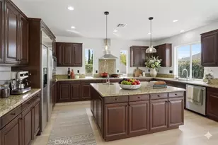 13615 Perry Ann Cir, Eastvale, CA 92880 - Photo 3