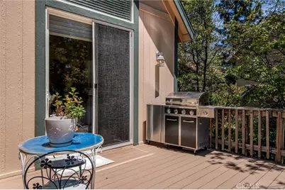 27347 Maplewood, Lake Arrowhead, CA 92317 - Photo 13