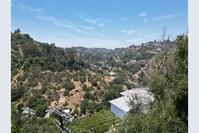 8220 Mannix, Los Angeles, CA 90046 - Photo 9