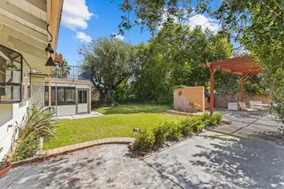 426 S Fernhill Lane, Anaheim, CA 92807 - Photo 43