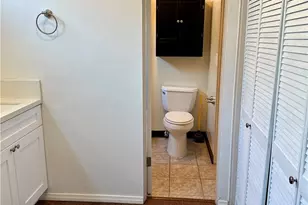12476 Montecito Rd, Seal Beach, CA 90740 - Photo 19