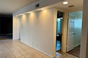 12476 Montecito Rd, Seal Beach, CA 90740 - Photo 7