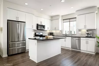 108 Cadence, Irvine, CA 92618 - Photo 5