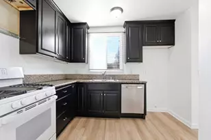 20457 Schoolcraft St, Winnetka, CA 91306 - Photo 9