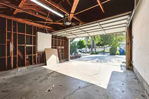 20457 Schoolcraft St, Winnetka, CA 91306 - Photo 29