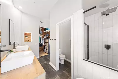 4 Imperial Aisle, Irvine, CA 92606 - Photo 31