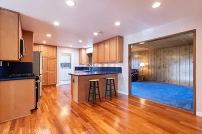 16542 Fountain, Huntington Beach, CA 92647 - Photo 5