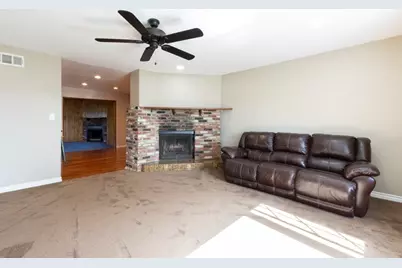 16542 Fountain, Huntington Beach, CA 92647 - Photo 9