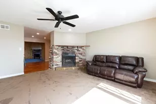 16542 Fountain, Huntington Beach, CA 92647 - Photo 9