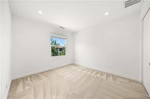 68 Tollson, Irvine, CA 92620 - Photo 27