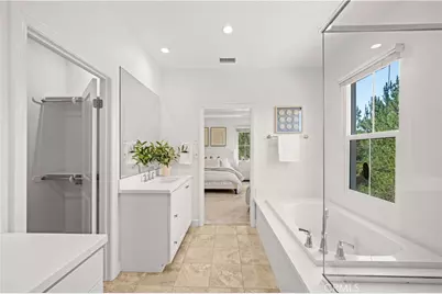 68 Tollson, Irvine, CA 92620 - Photo 25