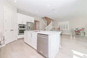 119 White Jasmine, Irvine, CA 92618 - Photo 7