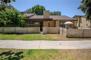 2528 N Tustin, Santa Ana, CA 92705 - Photo 31