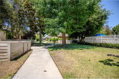 2528 -D N Tustin, Santa Ana, CA 92705 - Photo 33