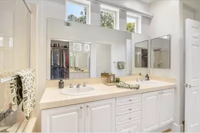 21351 Mazatlan, Mission Viejo, CA 92692 - Photo 23