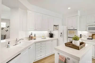 21351 Mazatlan, Mission Viejo, CA 92692 - Photo 9